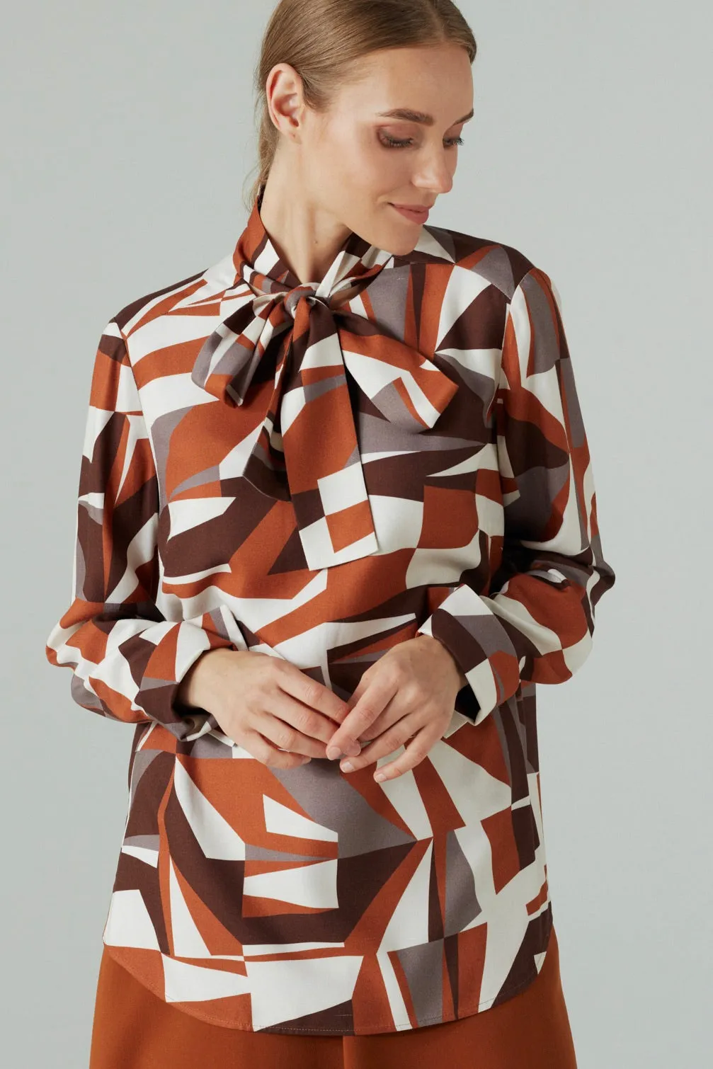 AUTHOR GEOMETRIC BOW TIE NECK BLOUSE