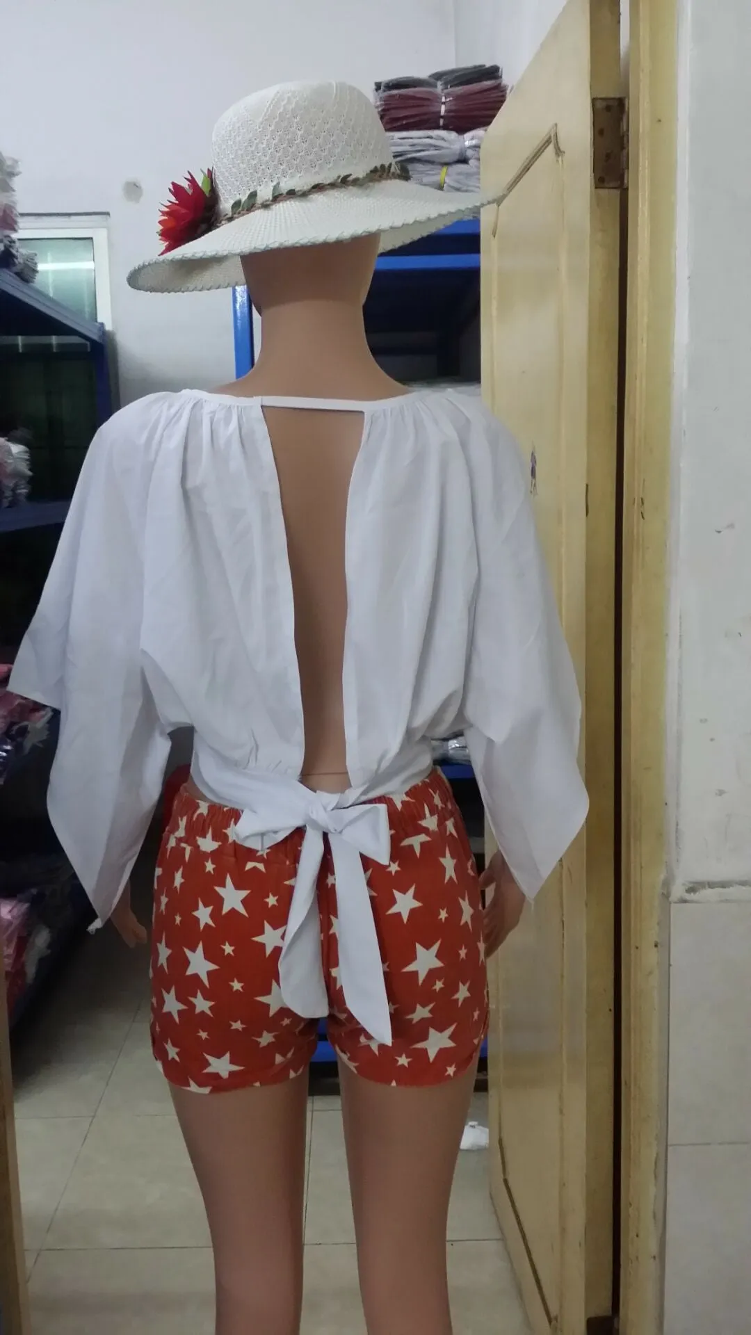 Backless White Cross Scoop Long Sleeves Sexy Blouse