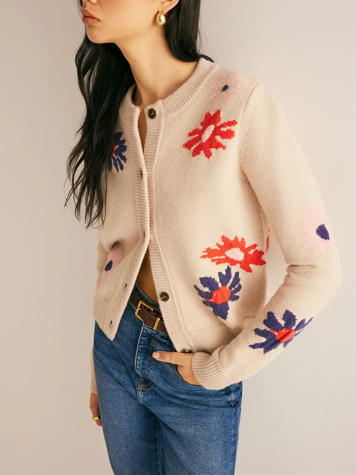 Floral Pattern Breasted Soft Cardigan