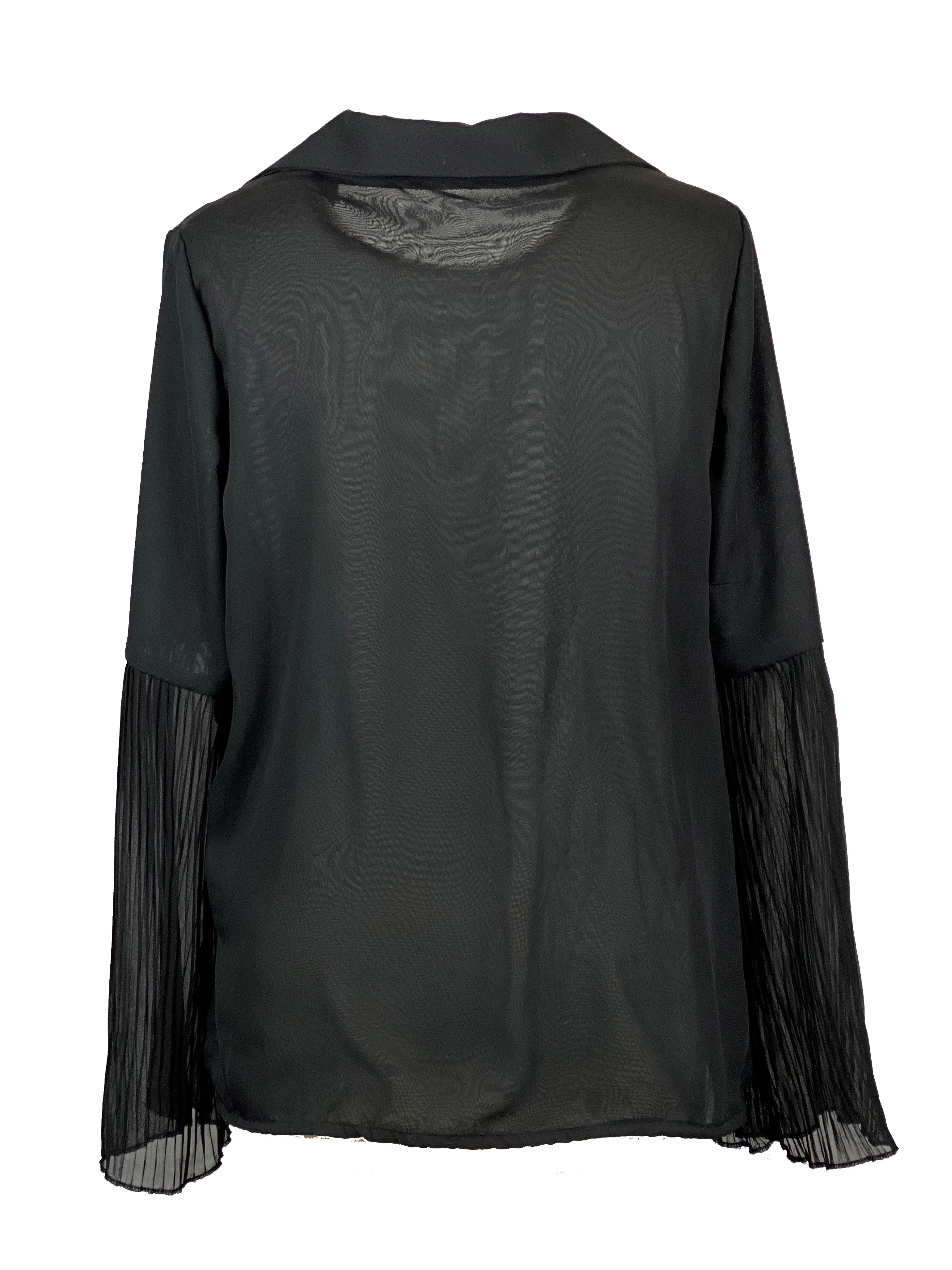 Petra  plissé v-neck blouse