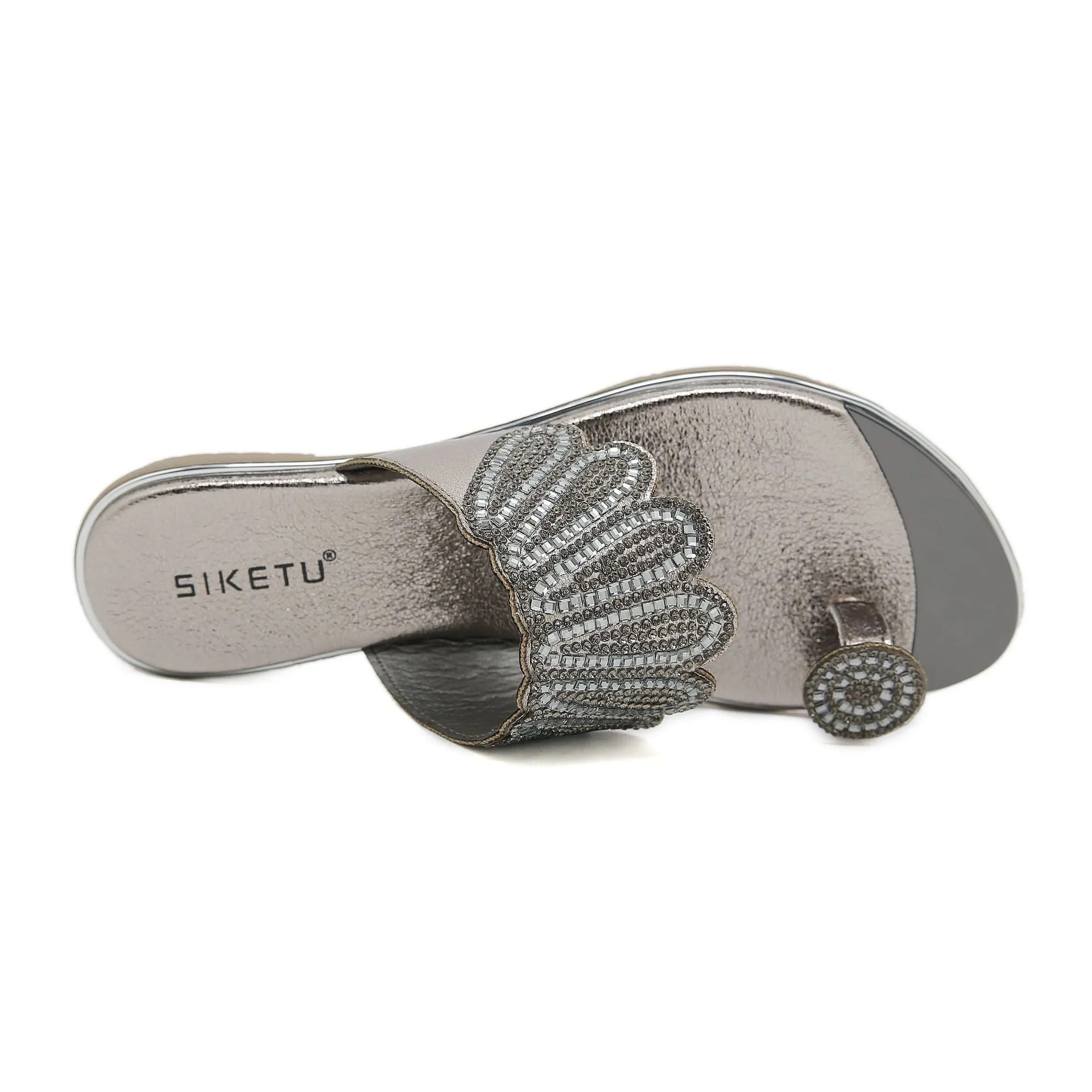 Rhinestone Comfortable Versatile Beach Flat Sandals