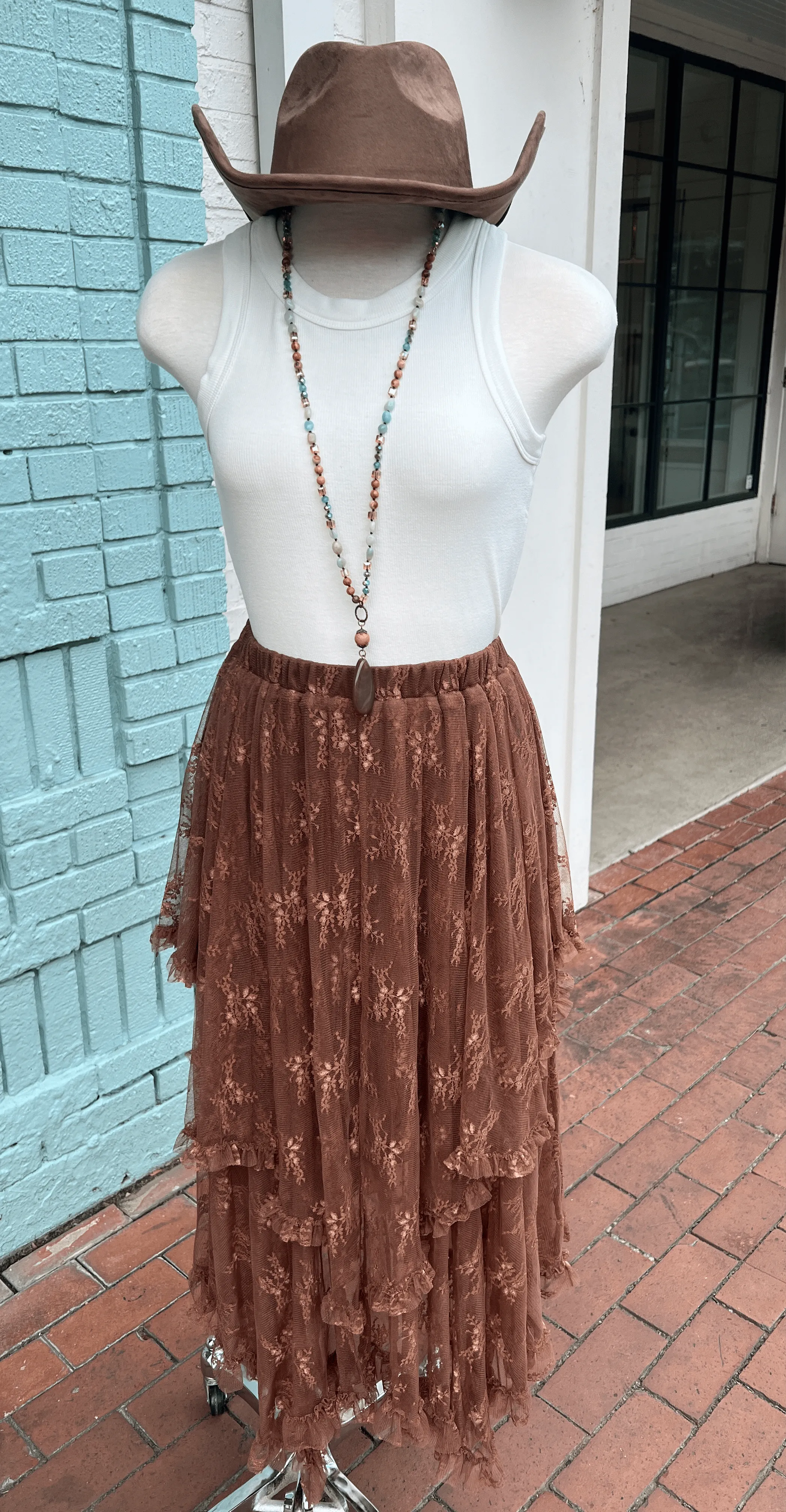 Sleeveless Fitted Ribbed Tank in White