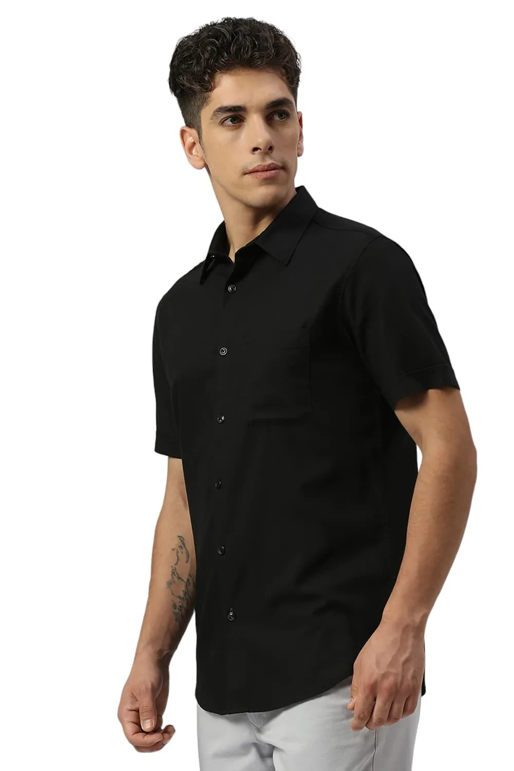 Slim Fit Cotton Crepe Halfsleeves Shirt