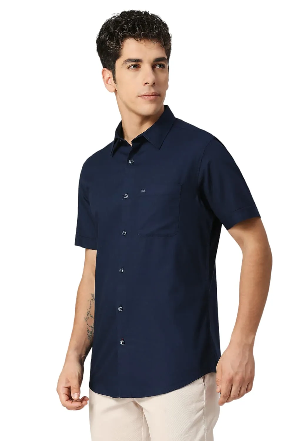 Slim Fit Cotton Crepe Halfsleeves Shirt