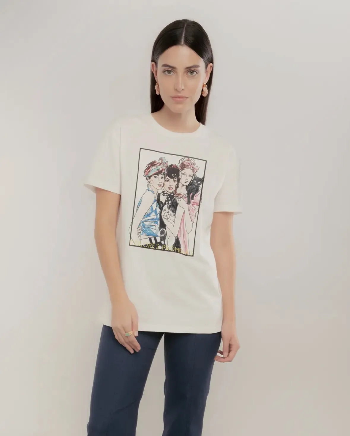 White cotton T-Shirt with Girls with style by Dolores Promesas